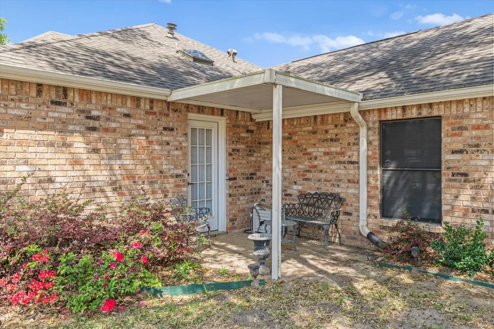 114 Granada Square Canton, TX 75103