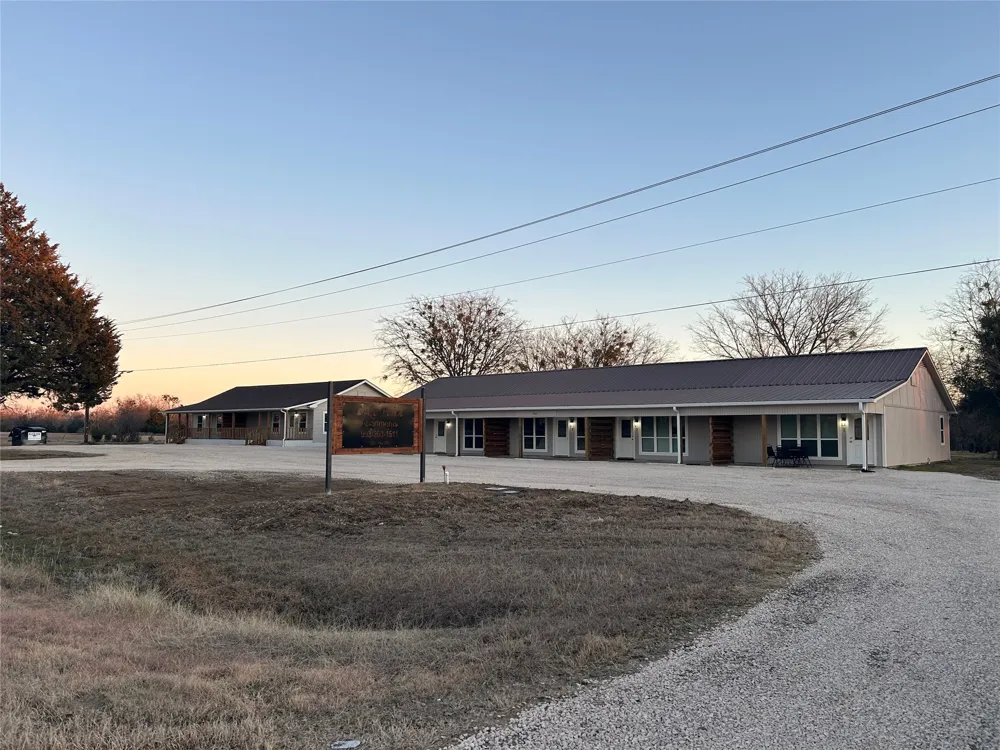 7261 HWY 276 #7 Point, TX 75472