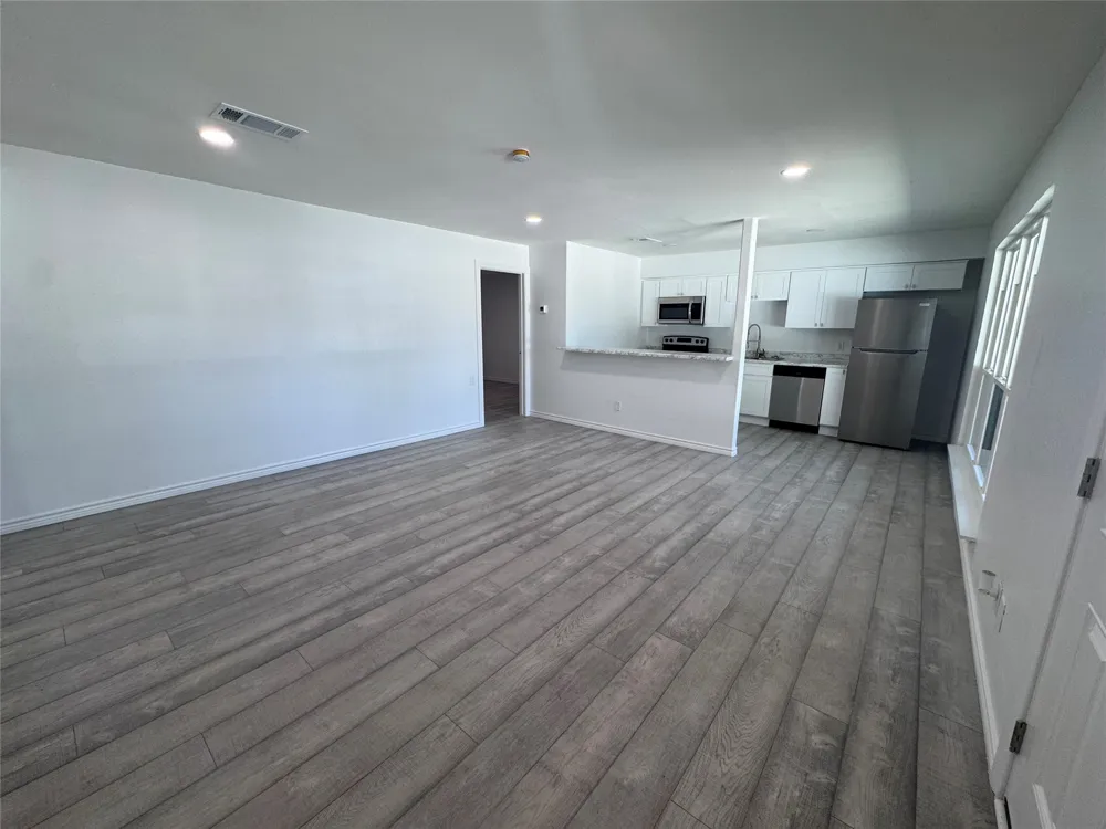 7261 HWY 276 #4 Point, TX 75472
