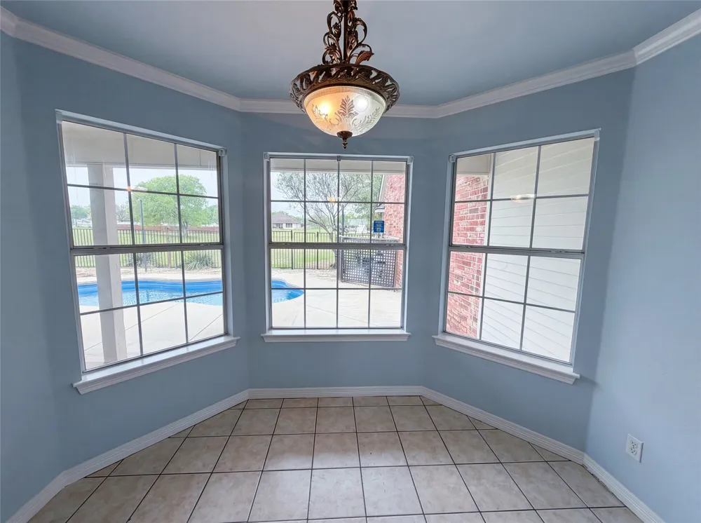 4014 Fm 664 Waxahachie, TX 75167