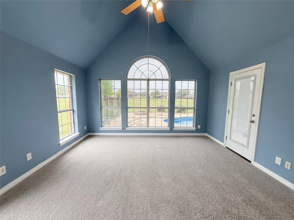4014 Fm 664 Waxahachie, TX 75167