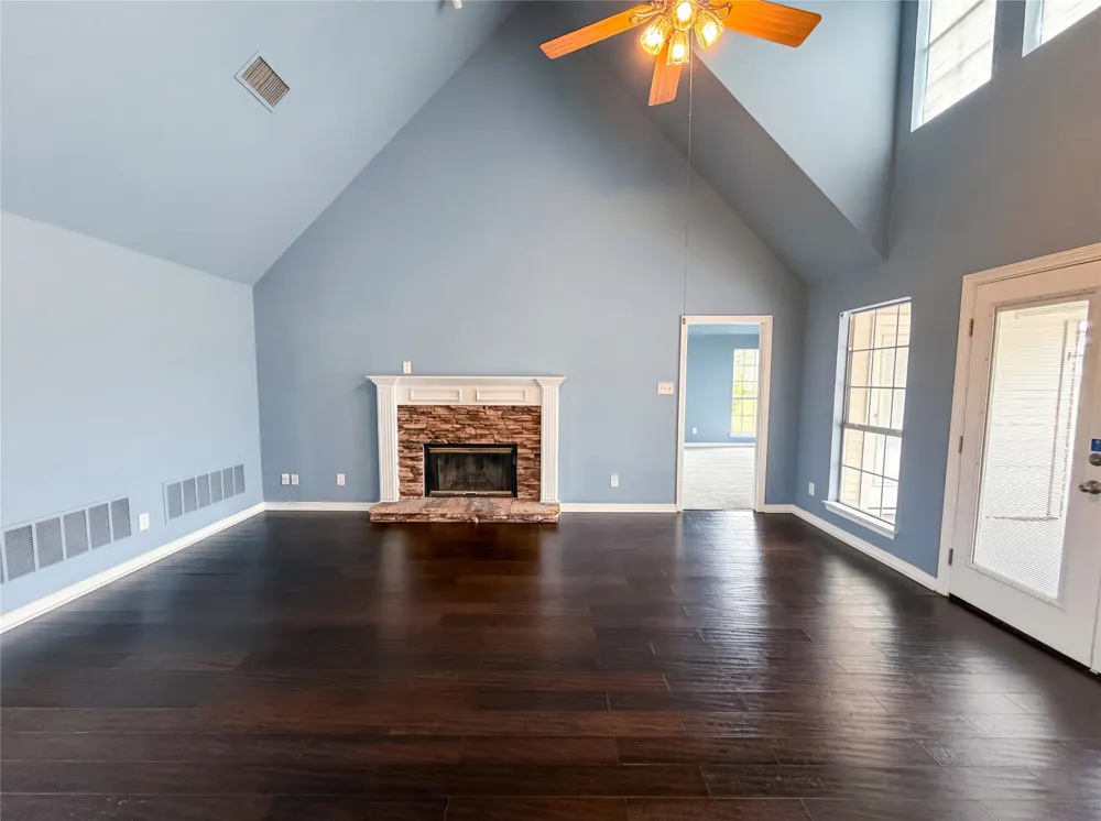 4014 Fm 664 Waxahachie, TX 75167