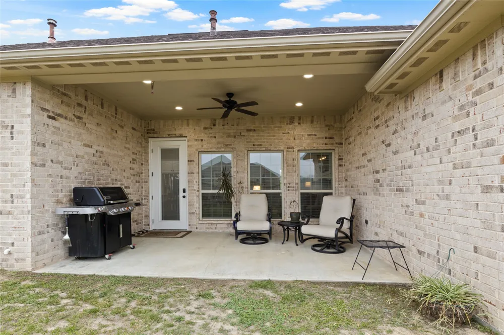 1000 Stone Bridge Mt Pleasant, TX 75455