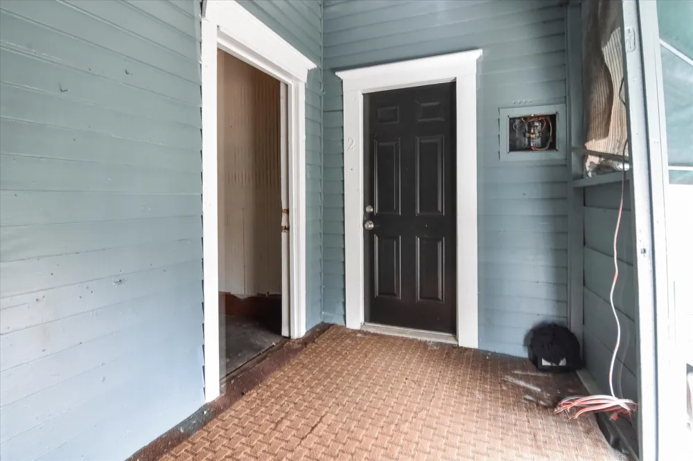 738 SW 1st Street Paris, TX 75460