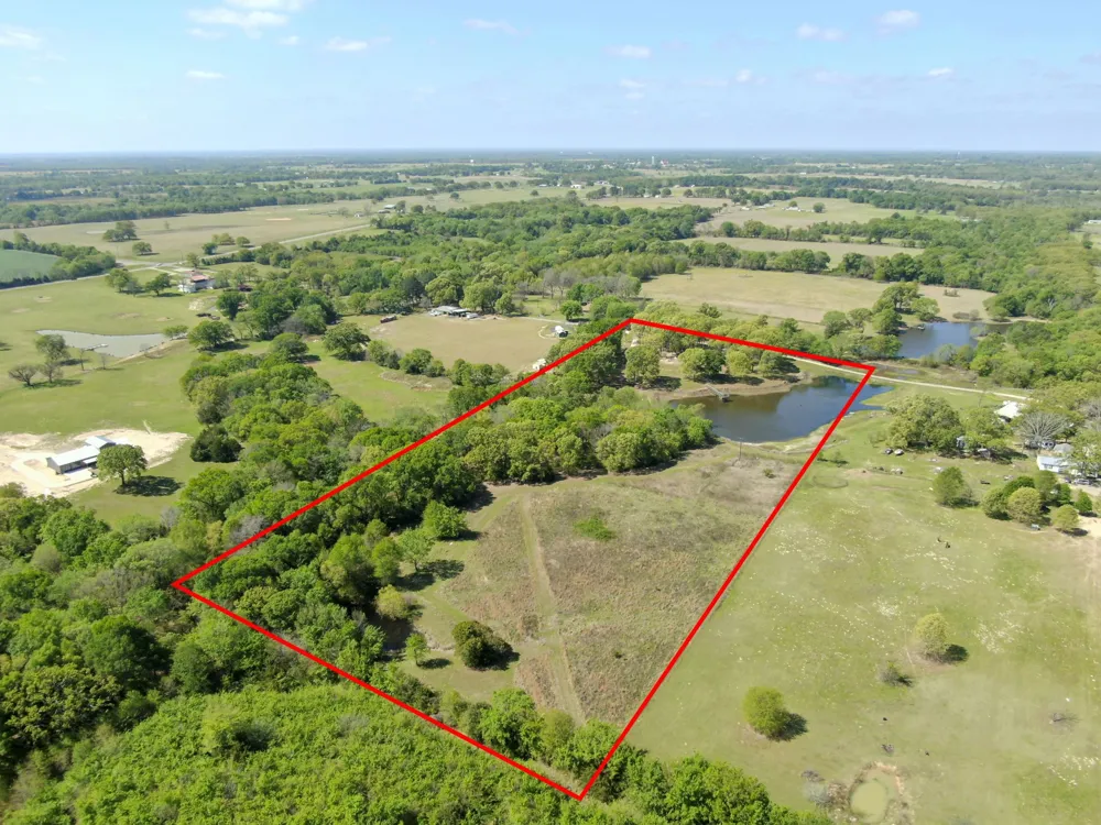321 Rs County Road 3310 Emory, TX 75440