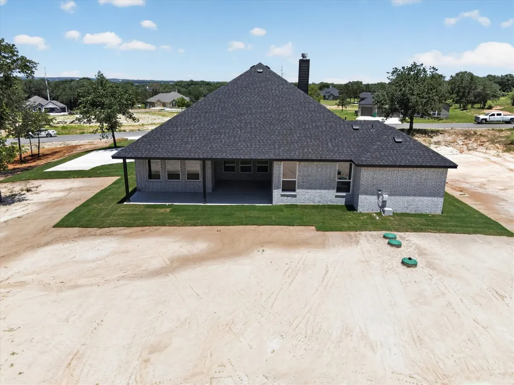 145 Loveta Lane Boyd, TX 76023