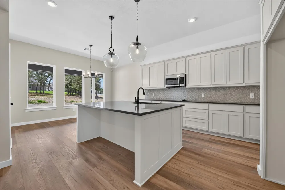 145 Loveta Lane Boyd, TX 76023