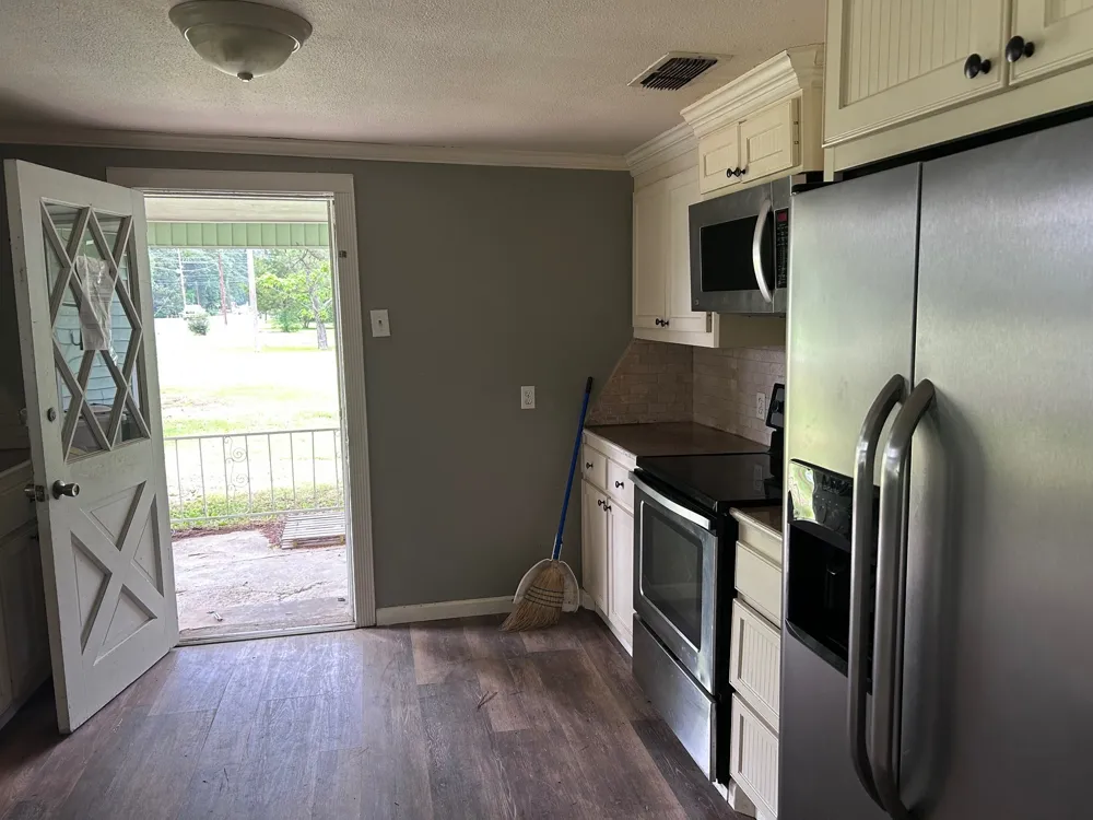 1330 Palmetto Road Benton, LA 71006