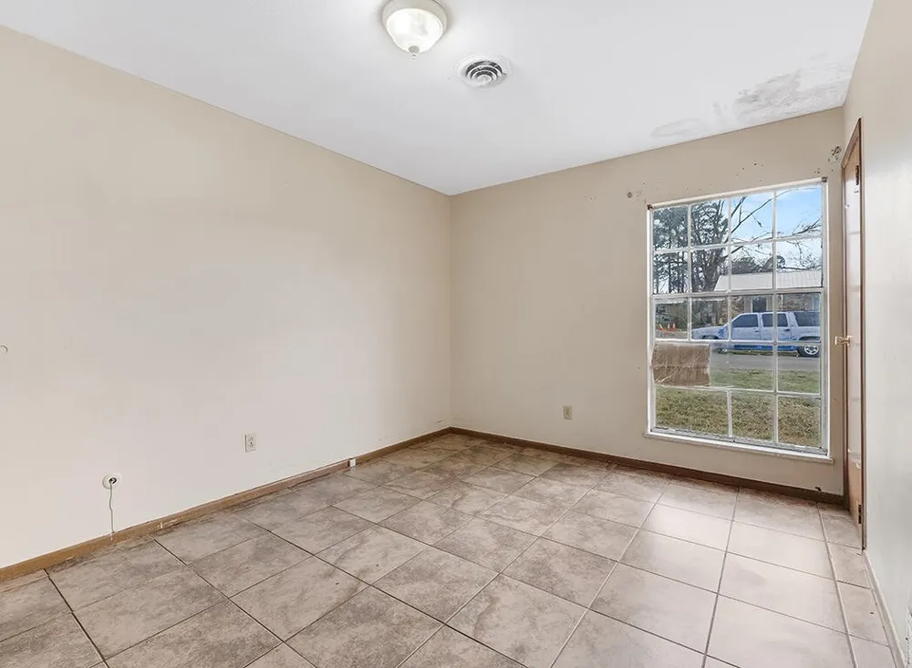 2003 Ashley Texarkana, TX 75501