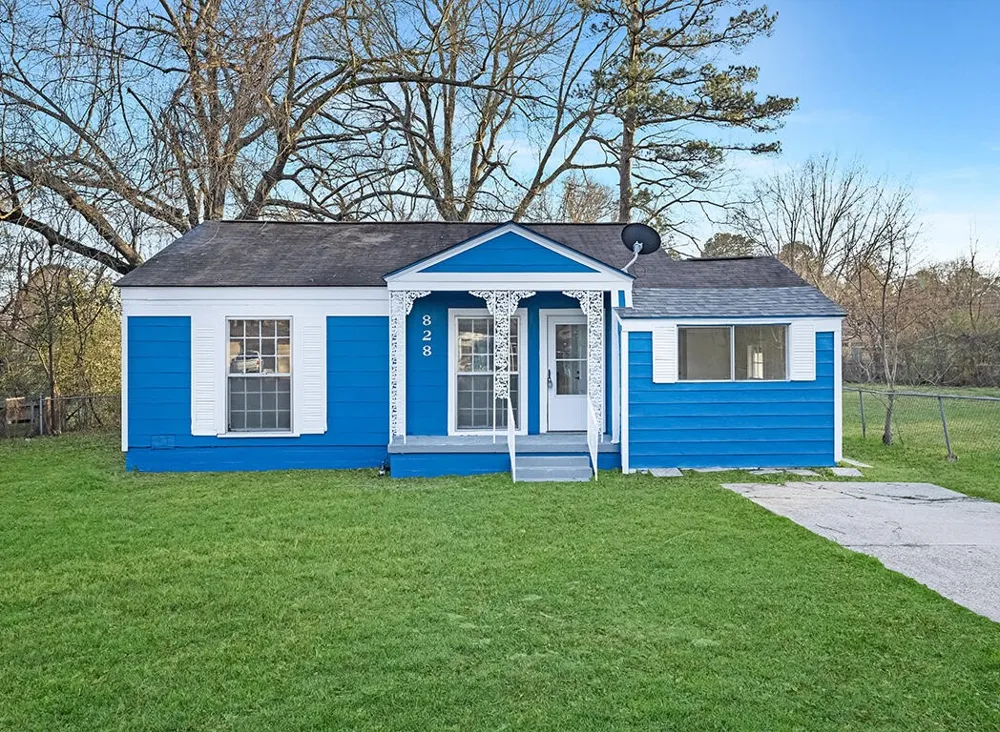 828 Burma Road Wake Village, TX 75501