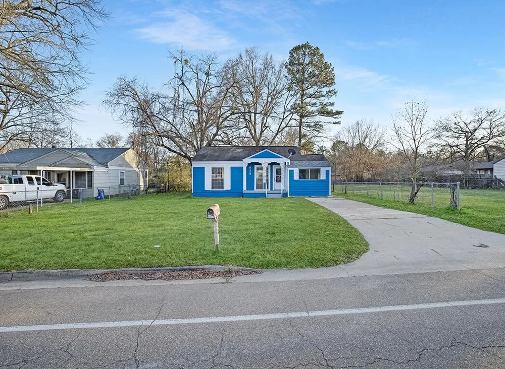 828 Burma Road Wake Village, TX 75501