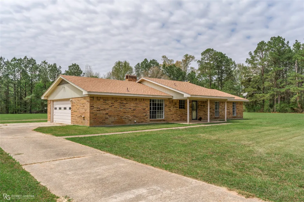 1303 Young Road Cotton Valley, LA 71018