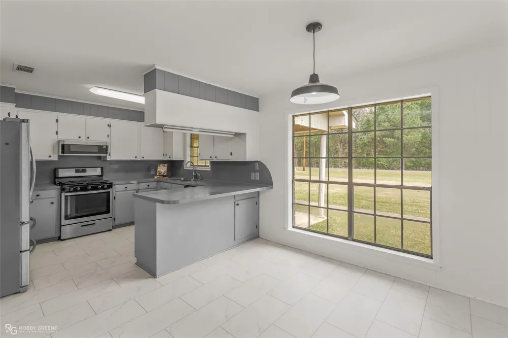 1303 Young Road Cotton Valley, LA 71018