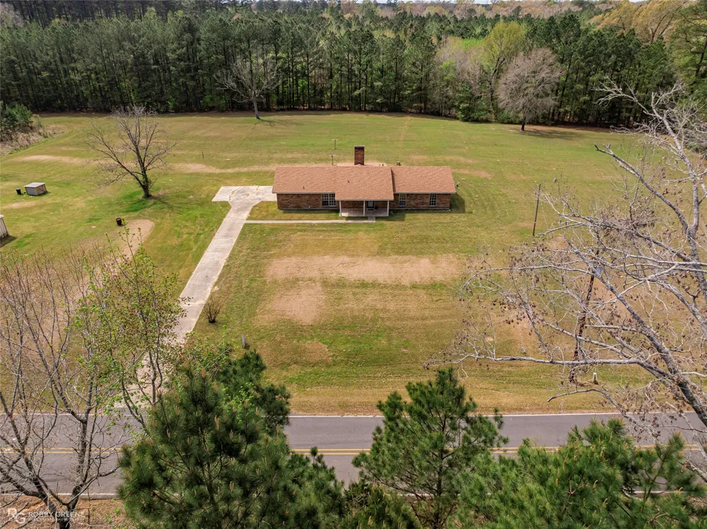 1303 Young Road Cotton Valley, LA 71018