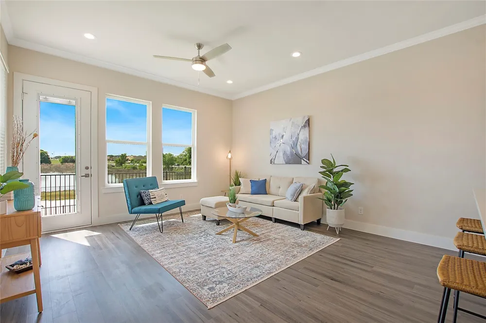 1319 W Main Street #1 Gun Barrel City, TX 75156