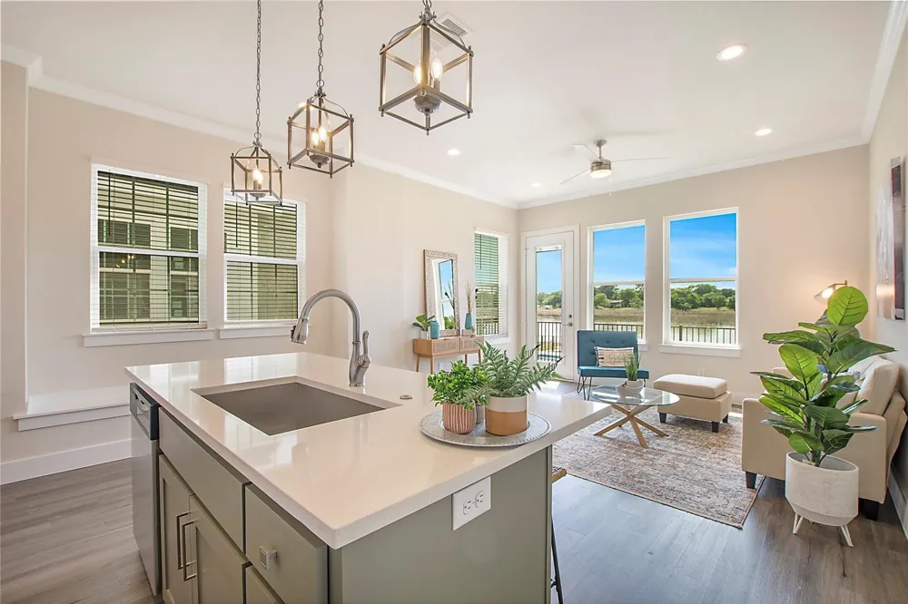 1319 W Main Street #1 Gun Barrel City, TX 75156