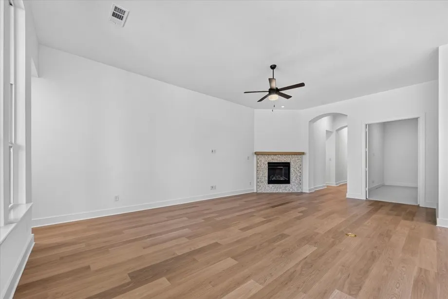 1934 Benedetto Way McLendon Chisholm, TX 75032