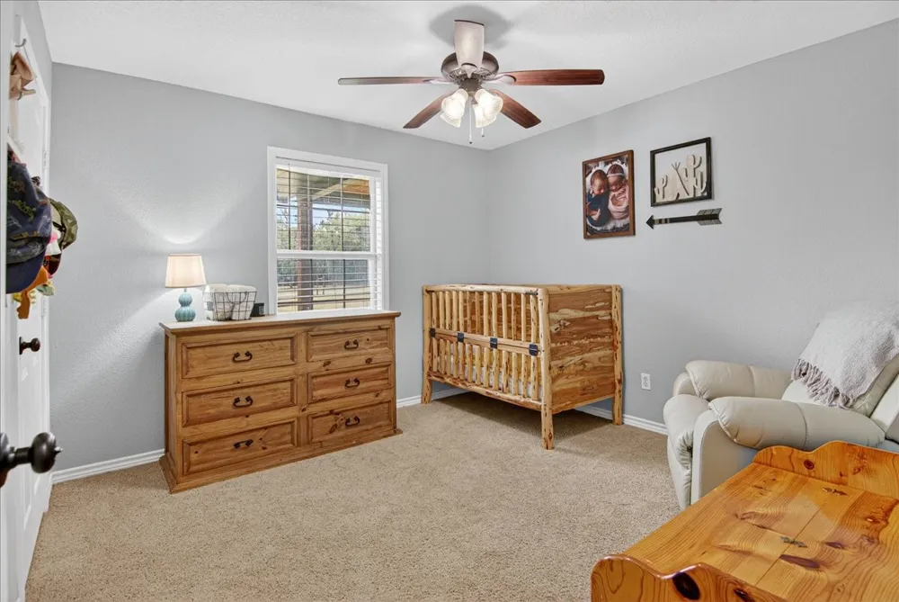 383 Overlook Valley Mills, TX 76689