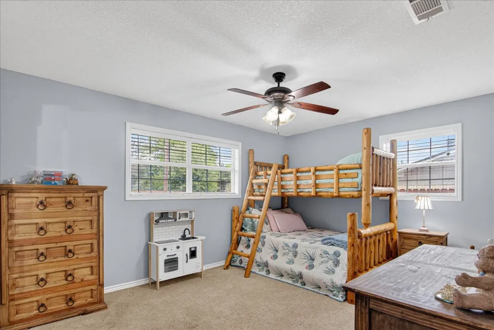 383 Overlook Valley Mills, TX 76689