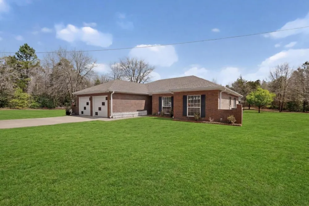 2198 County Road 3540 Hawkins, TX 75765