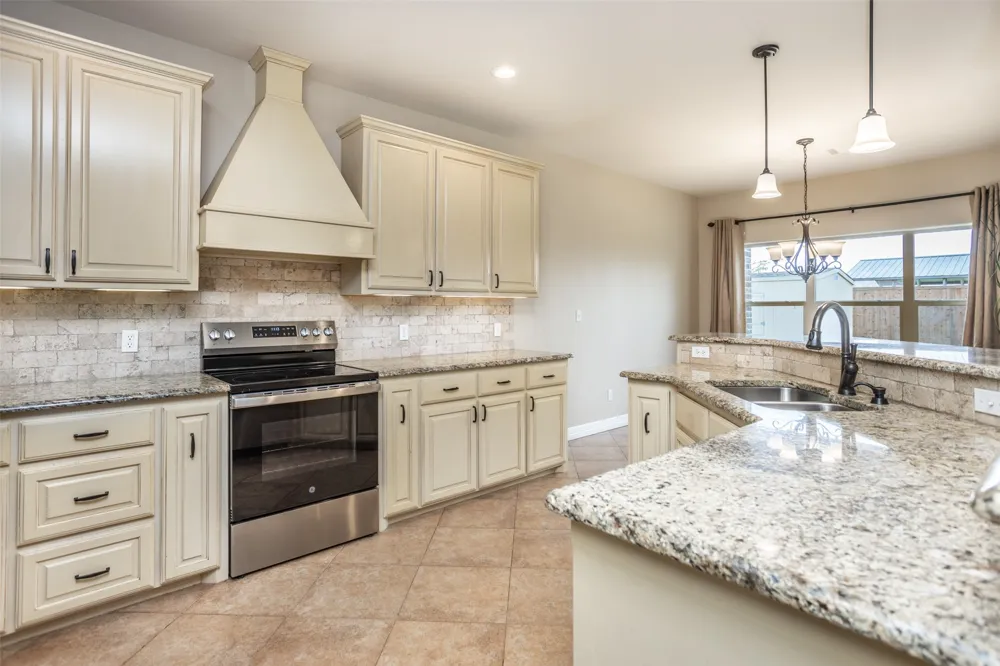 700 Mary Lee Lane Collinsville, TX 76233