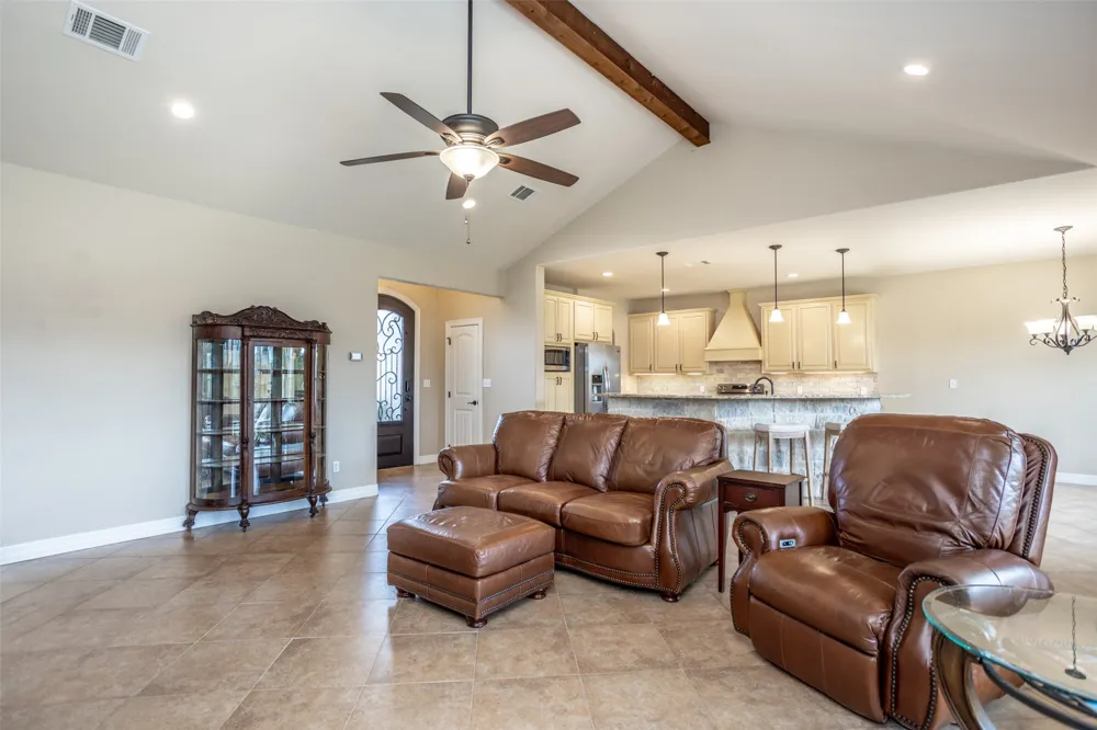 700 Mary Lee Lane Collinsville, TX 76233