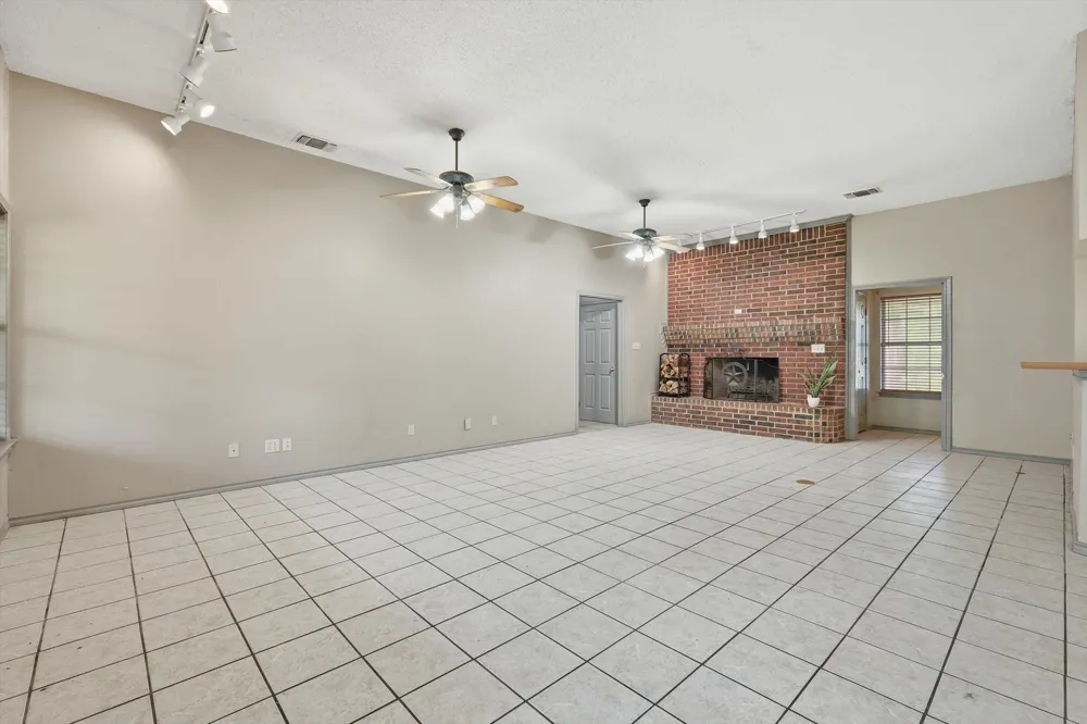 135 Private Road 2828 Decatur, TX 76234