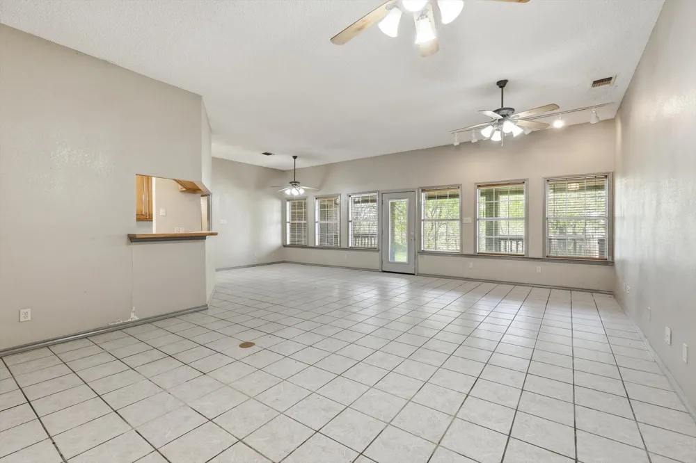 135 Private Road 2828 Decatur, TX 76234