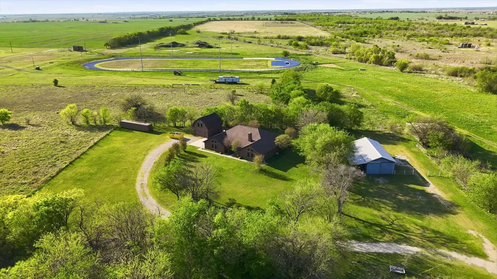 135 Private Road 2828 Decatur, TX 76234