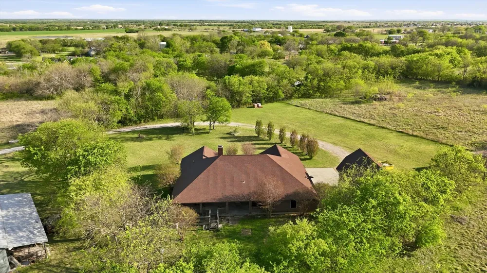 135 Private Road 2828 Decatur, TX 76234