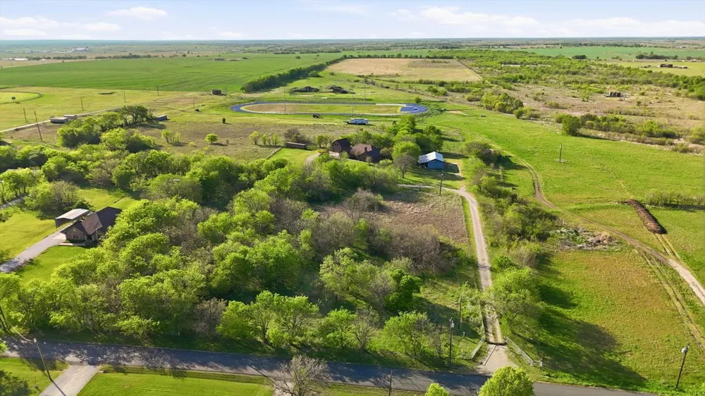 135 Private Road 2828 Decatur, TX 76234