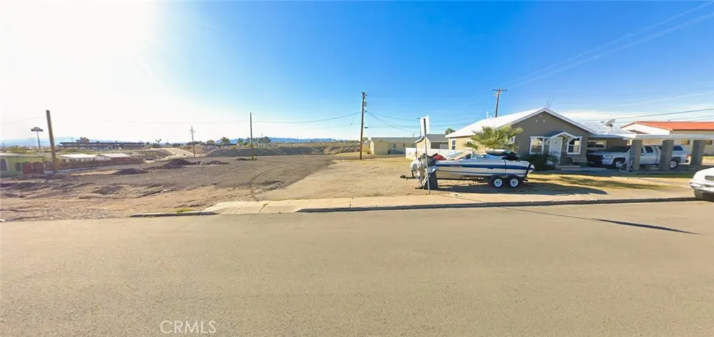 1517 Washington Street Needles, CA 92363