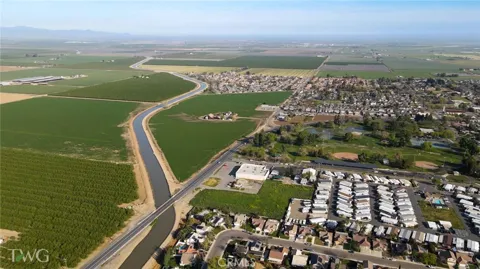 Santa Nella Rd.