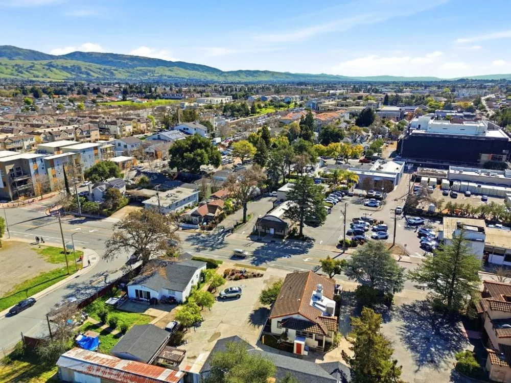 57 E 1st Street Morgan Hill, CA 95037
