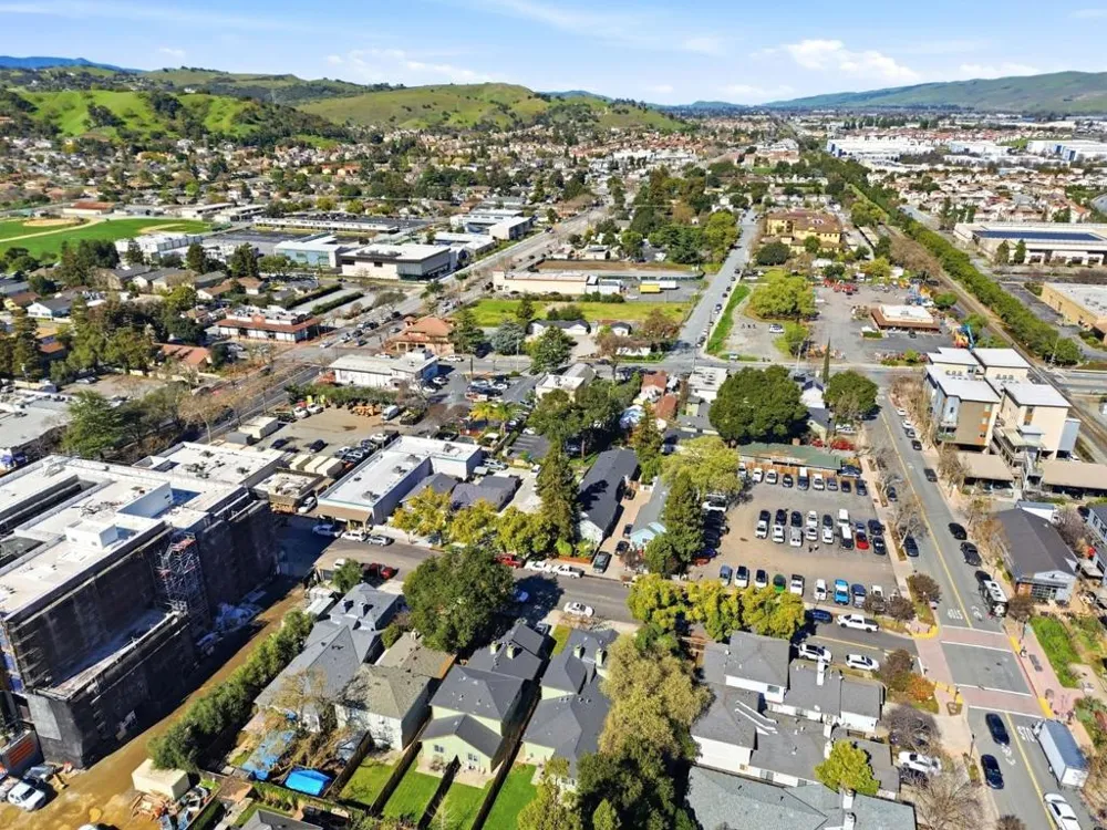 57 E 1st Street Morgan Hill, CA 95037