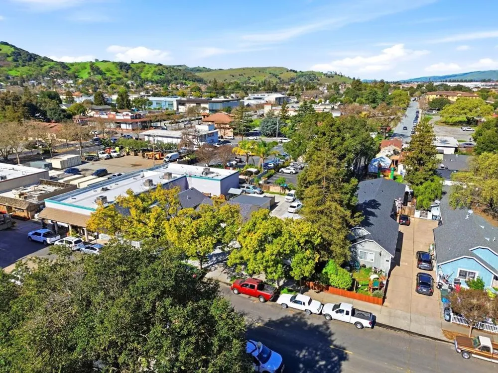 57 E 1st Street Morgan Hill, CA 95037