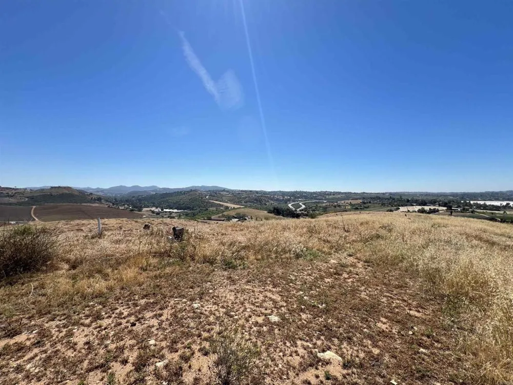 Emerald Hill Road Bonsall, CA 92003
