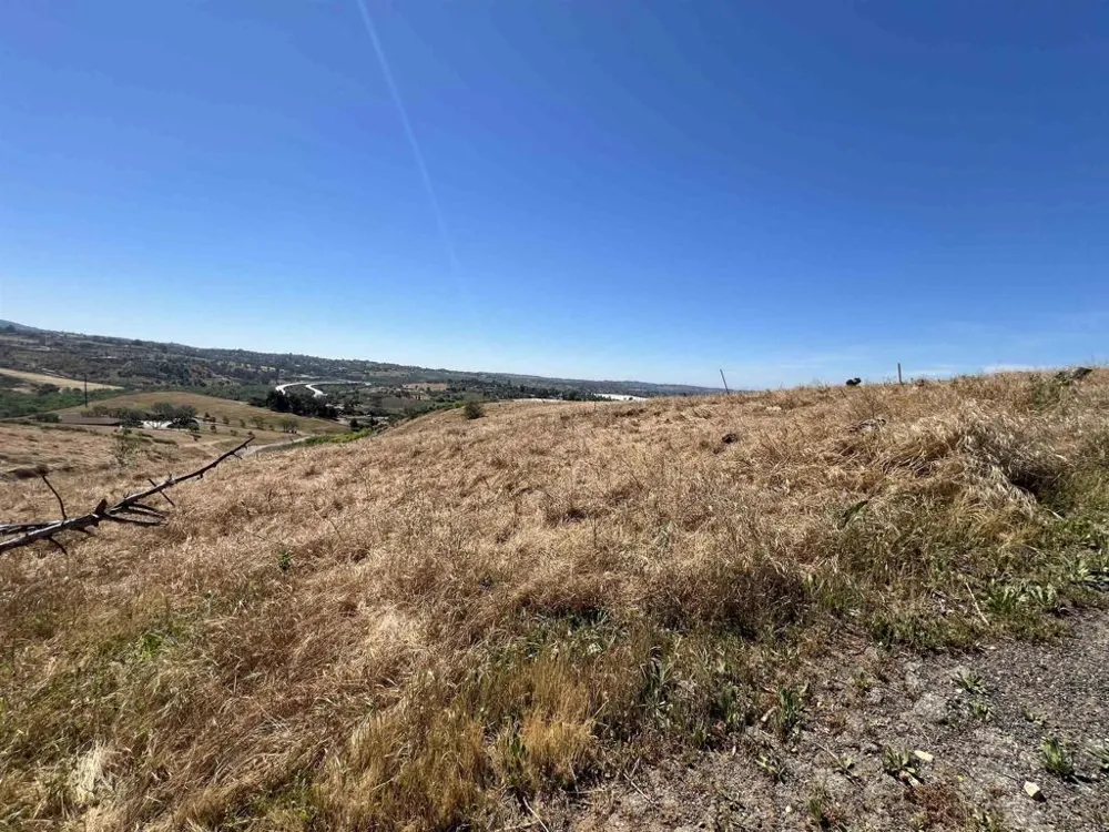 Emerald Hill Road Bonsall, CA 92003