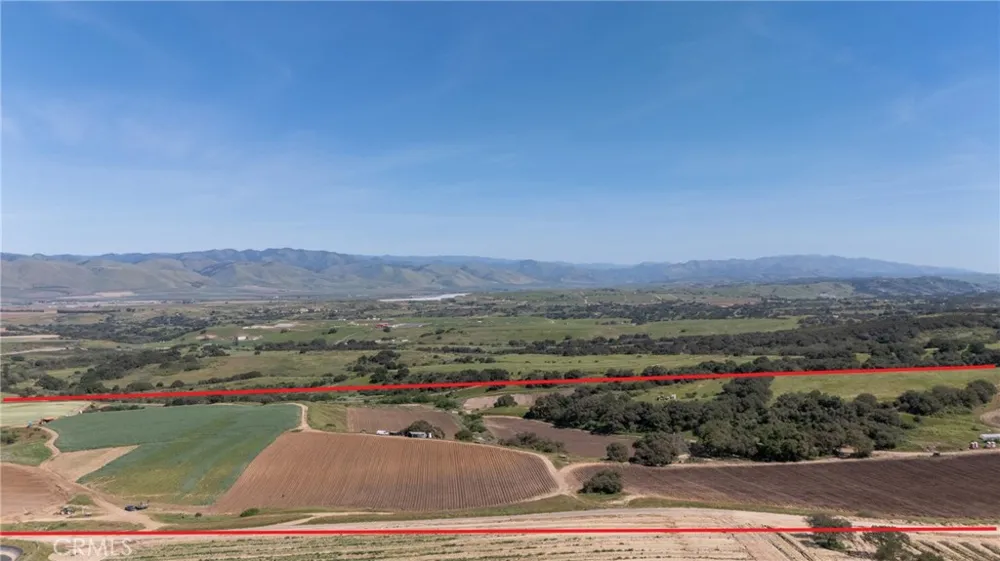E Clark Ave Santa Maria, CA 93455