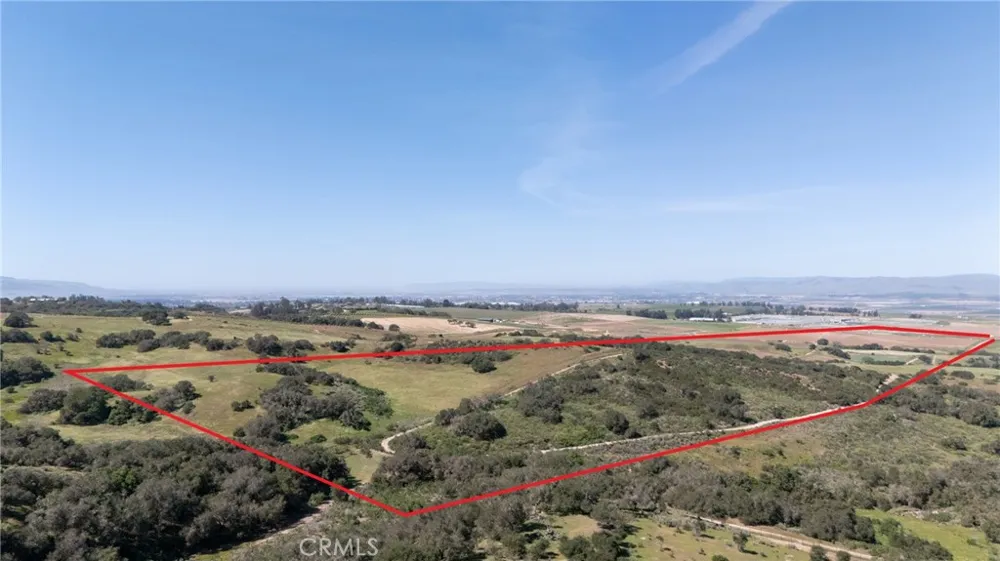 E Clark Ave Santa Maria, CA 93455