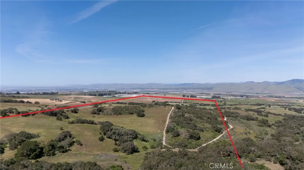 E Clark Ave Santa Maria, CA 93455