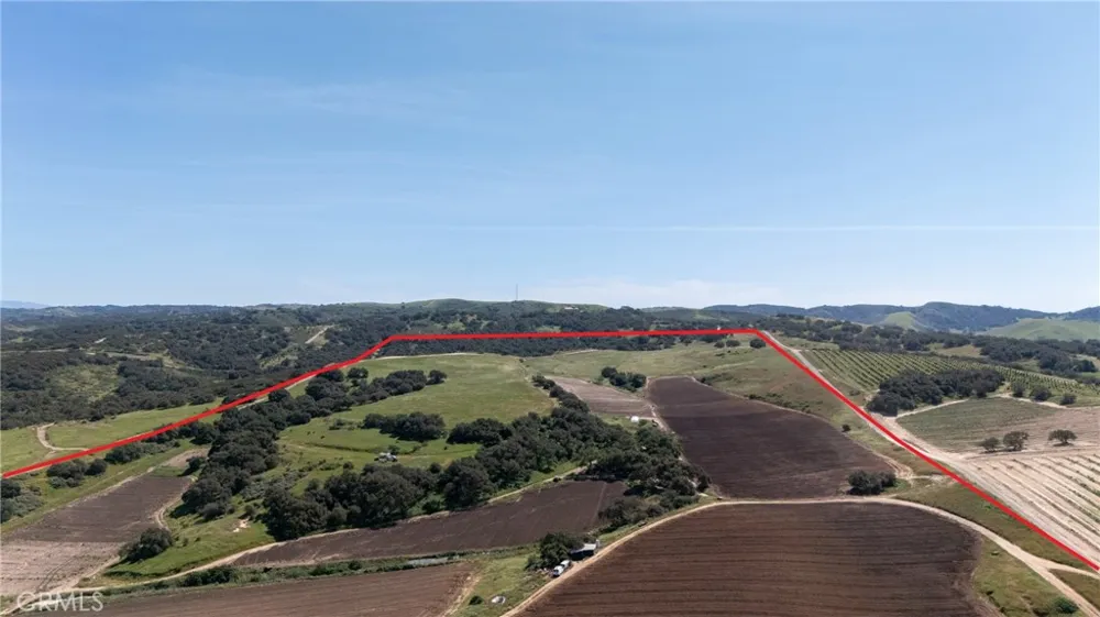 E Clark Ave Santa Maria, CA 93455