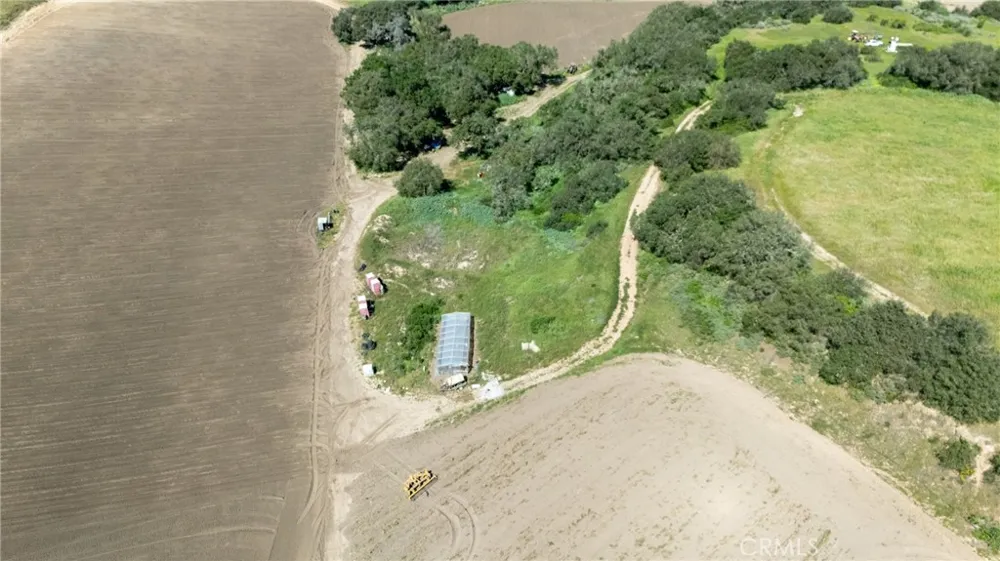 E Clark Ave Santa Maria, CA 93455