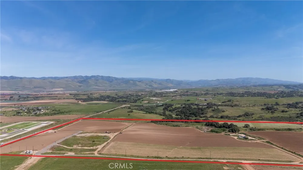 E Clark Ave Santa Maria, CA 93455
