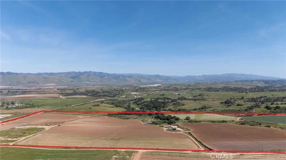 E Clark Ave Santa Maria, CA 93455