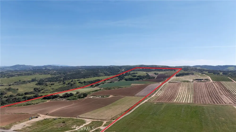 E Clark Ave Santa Maria, CA 93455