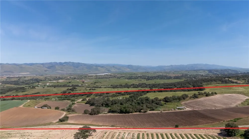 E Clark Ave Santa Maria, CA 93455