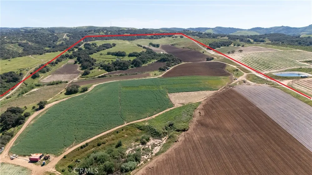 E Clark Ave Santa Maria, CA 93455