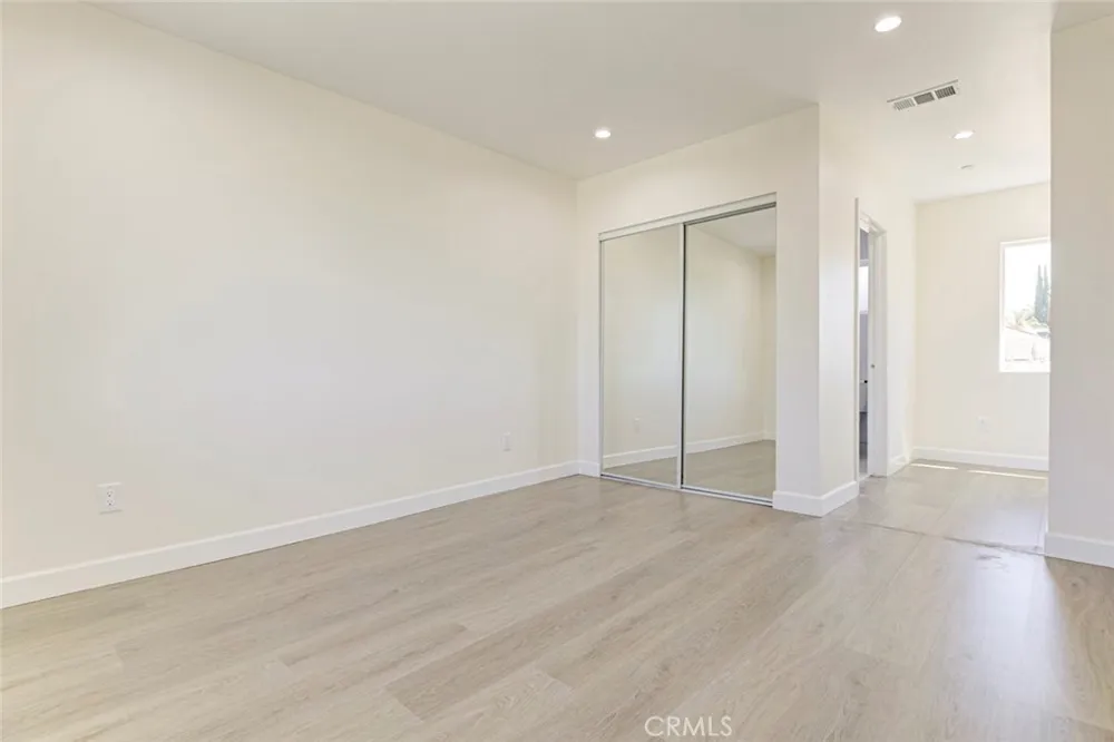 7044 Greeley Tujunga, CA 91042