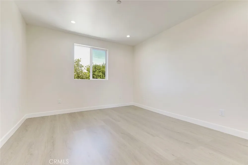 7044 Greeley Tujunga, CA 91042